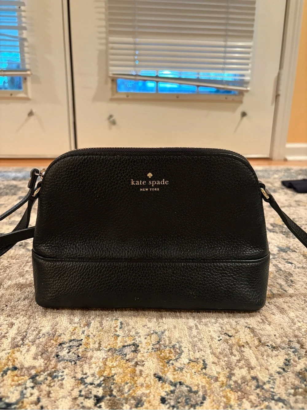 Kate Spade Hanna Small Black Leather Bag Dome Crossbody Southport Ave GUC